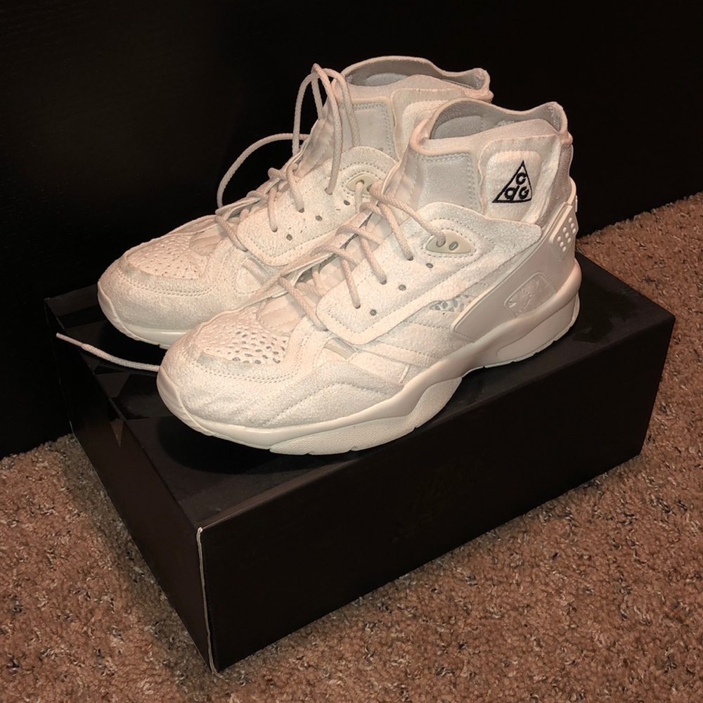 Comme des Garcons x Nike Air Mowabb